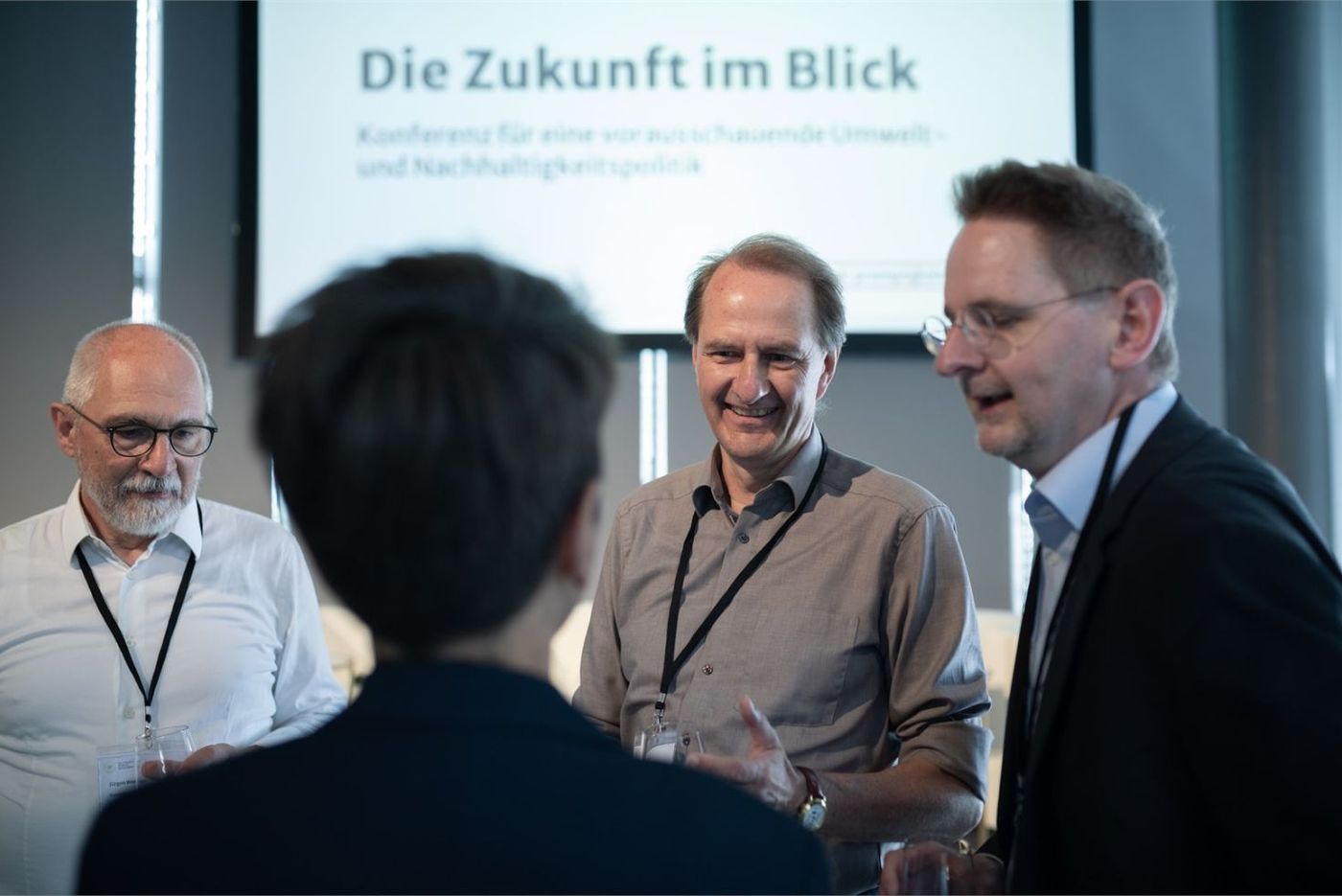 Konferenzveranstaltung – Publikum bei Fachvortrag